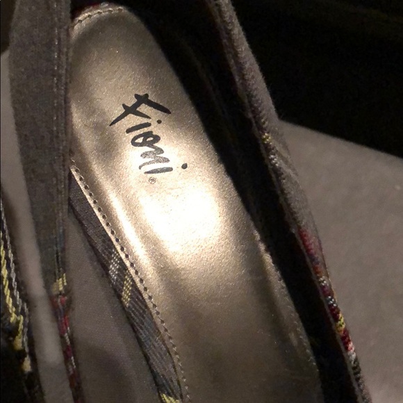 Checker pattern heels - Picture 5 of 6